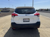 Used 2018 Nissan Kicks S image 5