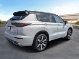 New 2025 Mitsubishi Outlander SEL image 3