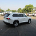 Used 2024 Toyota Grand Highlander AWD image 4