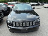Used 2019 Jeep Grand Cherokee Altitude image 4