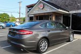 Used 2017 Ford Fusion SE image 4