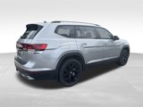 Used 2024 Volkswagen Atlas SE image 5