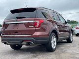 Used 2018 Ford Explorer XLT w/ Equipment Group 202A image 3