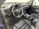 Used 2025 Porsche Macan image 4