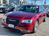 Used 2018 Chrysler 300 Limited w/ Safetytec Plus Group image 4