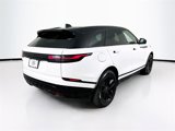 New 2026 Land Rover Range Rover Velar Dynamic SE image 5
