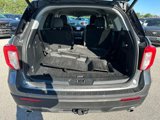 Used 2024 Ford Explorer XLT w/ Equipment Group 202A image 5