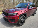 Used 2025 Jeep Grand Cherokee Altitude image 2