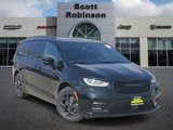 New 2025 Chrysler Pacifica Premium image 1