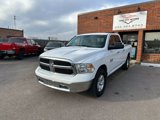 Used 2017 RAM 1500 Classic SLT w/ Luxury Group image 3