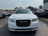 Used 2019 Chrysler 300 Limited image 3
