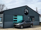 Used 2010 Porsche Cayenne GTS image 3