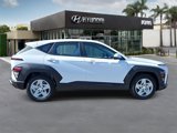 New 2026 Hyundai Kona SE image 2
