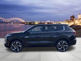 New 2025 Mitsubishi Outlander SE image 2
