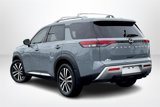 Used 2024 Nissan Pathfinder Platinum image 4