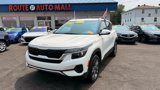 Used 2023 Kia Seltos S image 2
