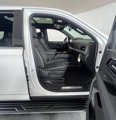 New 2025 Chevrolet Suburban Premier image 5