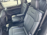Used 2021 Jeep Grand Cherokee L Limited w/ Luxury Tech Group II image 4