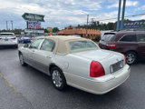 Used 2004 Lincoln Town Car Ultimate image 6