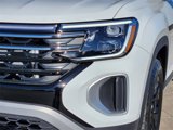 New 2025 Volkswagen Atlas Peak Edition SE image 5