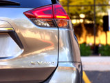 Used 2018 Nissan Rogue SV image 4