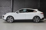 Used 2024 Porsche Cayenne Coupe image 3