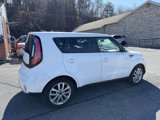 Used 2019 Kia Soul + image 5