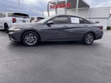 Used 2024 Hyundai Elantra SEL image 2