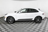 Certified 2025 Porsche Macan image 2