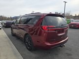 Certified 2022 Chrysler Pacifica Touring-L w/ S Appearance Package image 4