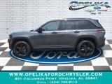Used 2024 Jeep Grand Cherokee Altitude image 6
