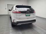Used 2024 Ford Edge SEL image 6