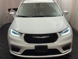 Used 2022 Chrysler Pacifica Touring-L image 4