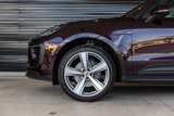 Certified 2025 Porsche Macan image 6