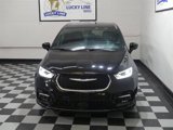 Used 2025 Chrysler Pacifica Select image 3