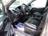 Used 2018 Dodge Grand Caravan GT image 2