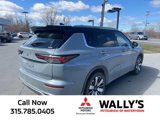 New 2025 Mitsubishi Outlander SEL image 3