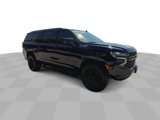 Used 2023 Chevrolet Suburban Z71 w/ Luxury Package image 2