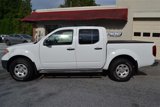 Used 2011 Nissan Frontier S image 2