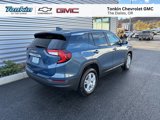 New 2024 GMC Terrain SLE image 3