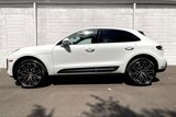 New 2026 Porsche Macan image 2