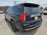 Used 2021 GMC Yukon XL SLT w/ SLT Premium Package image 5