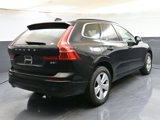 Certified 2022 Volvo XC60 B5 Momentum image 5
