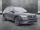 Used 2024 Volkswagen Tiguan SE image 3