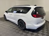 New 2025 Chrysler Pacifica Premium image 4