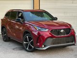 Used 2021 Toyota Highlander XSE image 2