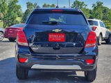 Used 2022 Chevrolet Trax LT w/ LT Convenience Package image 6