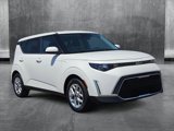 Used 2023 Kia Soul LX w/ LX Technology Package image 3