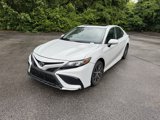 Used 2024 Toyota Camry SE w/ Convenience Package image 2
