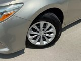 Used 2017 Toyota Camry LE image 2